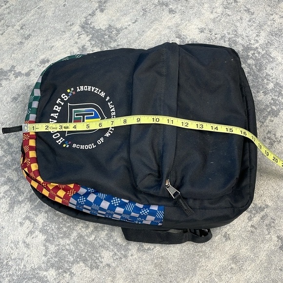 VANS x Harry Potter Hogwarts Backpack Black Multi House Colors School Unisex - Picture 14 of 16